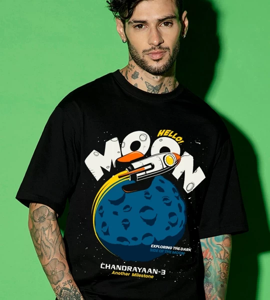 Men's Black Chandrayaan 3 Hello Moon Graphic Printed Oversized T-shirt