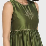 Women's Green Sleeveless Ethnic Kurti